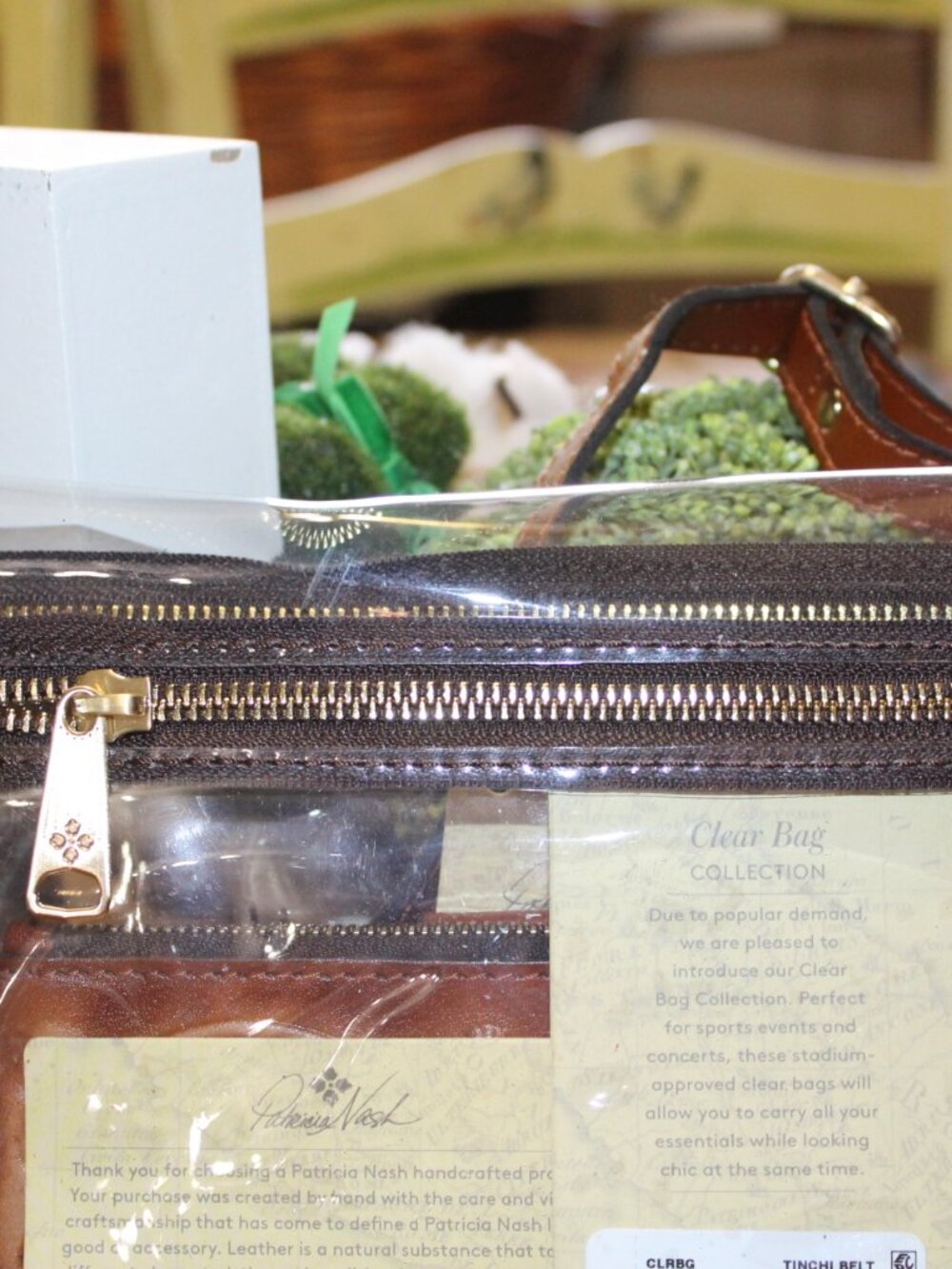 NWT Patricia Nash Tinchi crossbody & tooled wallet set. NICE! - Picture 16 of 16